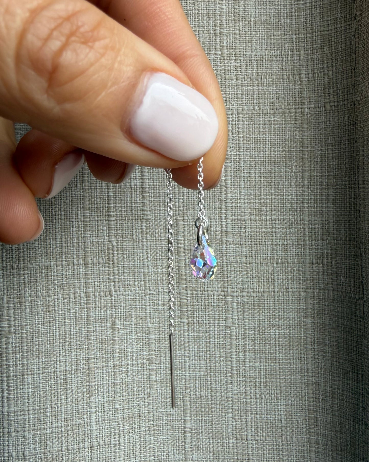 CRYSTAL TEARDROP THREADERS