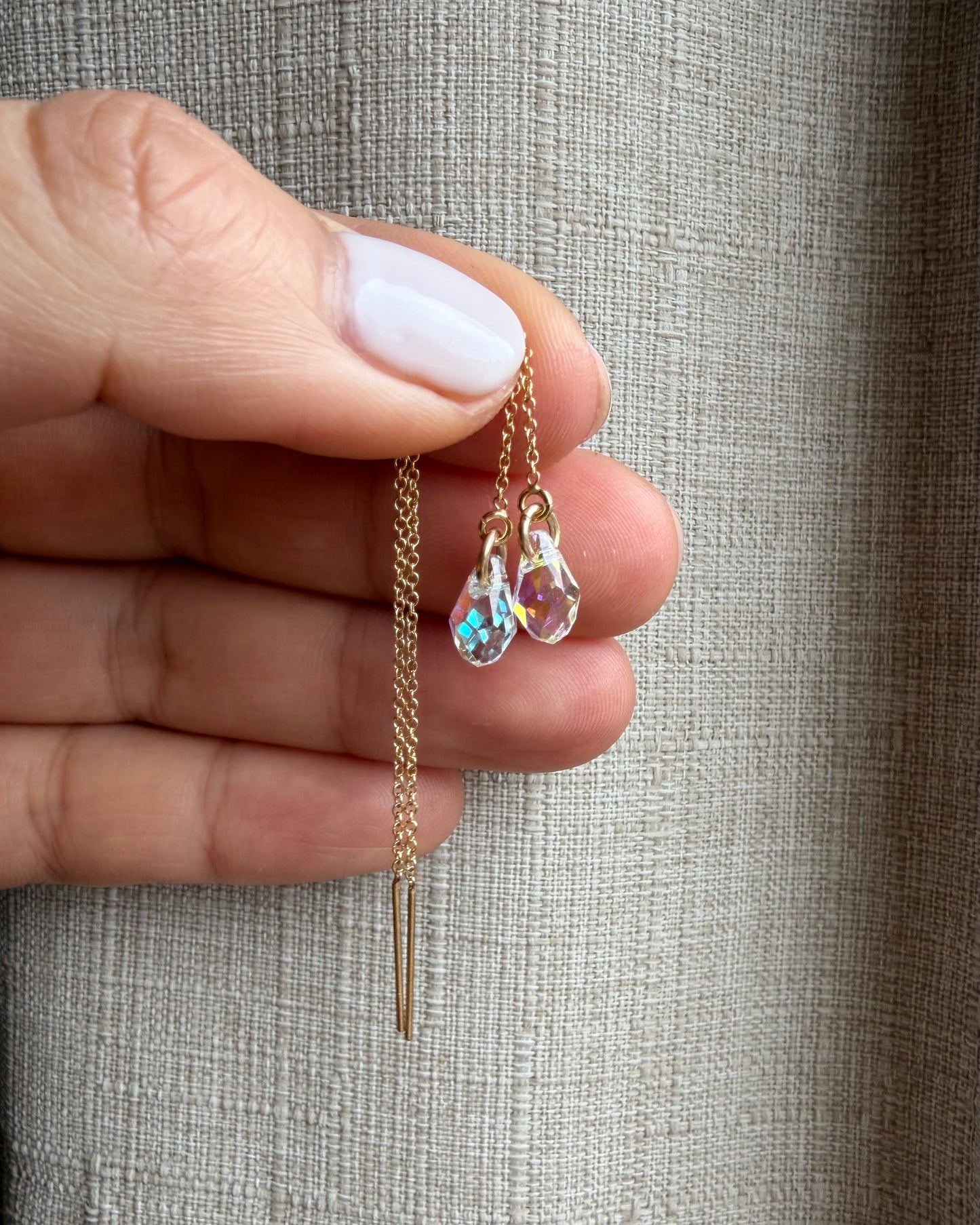 CRYSTAL TEARDROP THREADERS