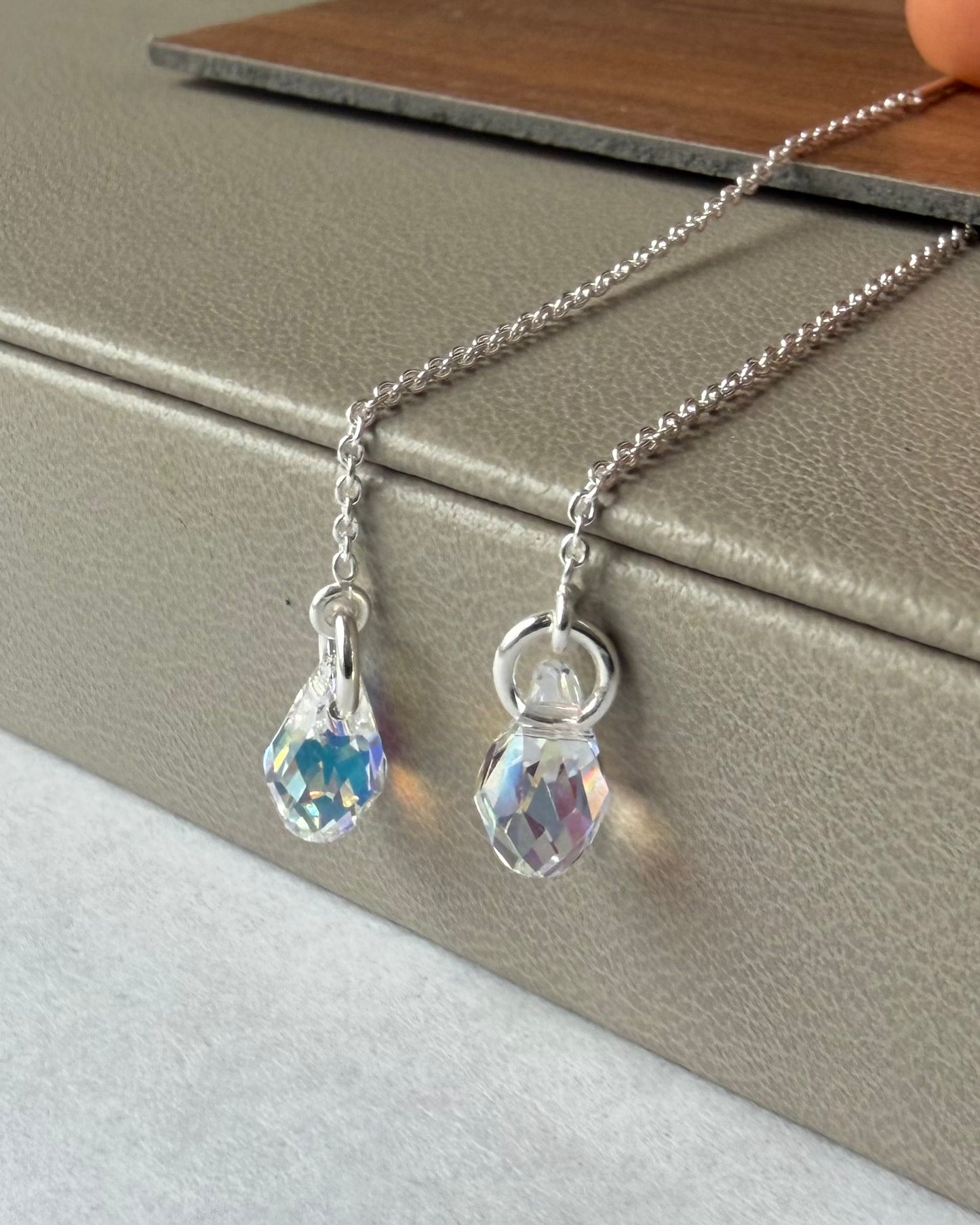 CRYSTAL TEARDROP THREADERS